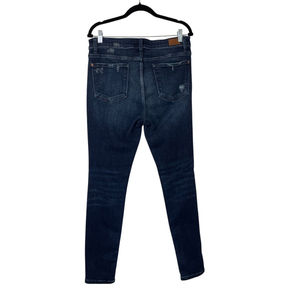 NWT Judy Blue Jeans Size 31 12 Dark Wash Distressed Skinny Fit Mid Rise Stretchy - Picture 3 of 9